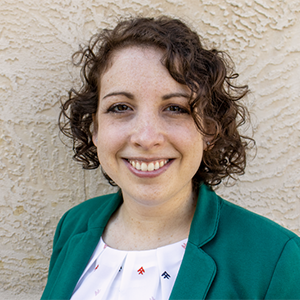 Amanda Klein-Cox, Senior Research Associate